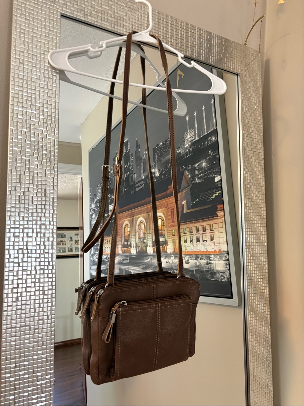 Vintage Tignanello brown Leather Crossbody Bag for Men - Classic Everyday bag